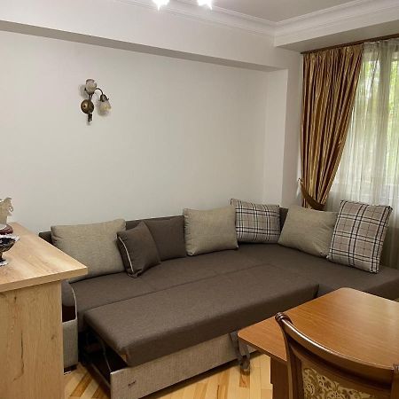 Apartment In City Center Yerevan Exterior photo